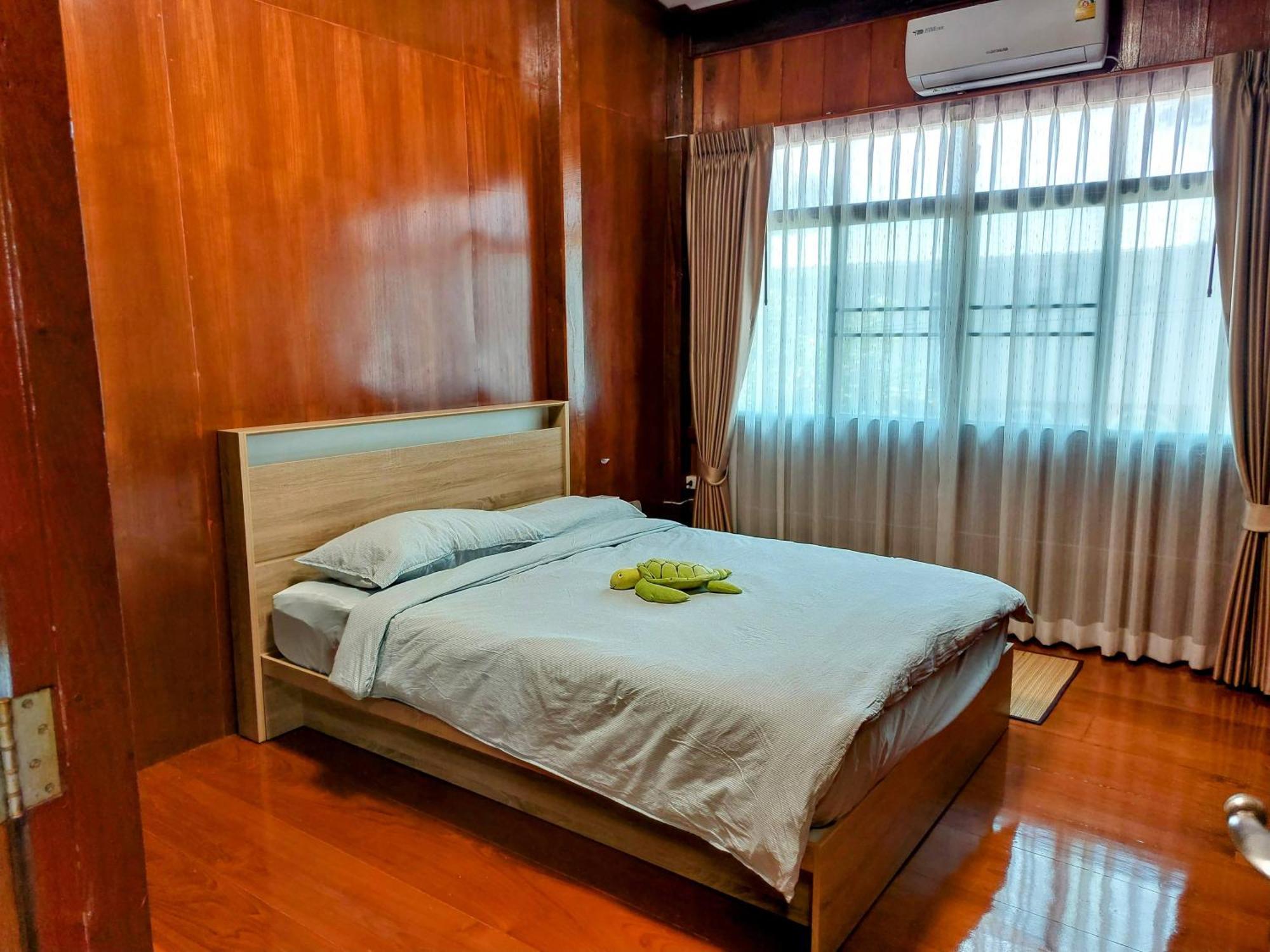 Whales Come To The River - Riverside - 3 Rooms On 2Nd Floor Ban Bang Phli Nua Exterior photo