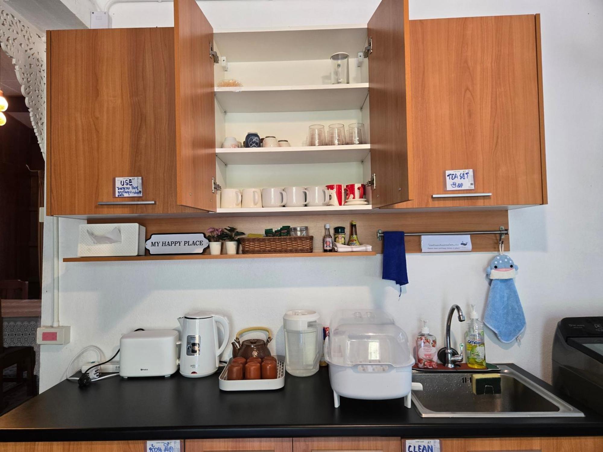 Whales Come To The River - Riverside - 3 Rooms On 2Nd Floor Ban Bang Phli Nua Exterior photo